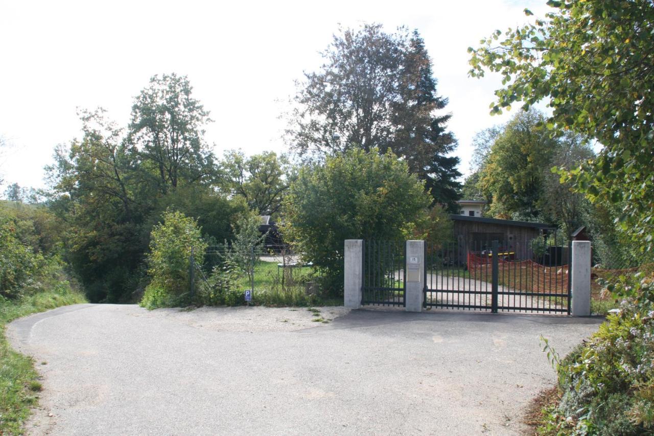 Zimmervermietung Am Habsberg フェルブルク エクステリア 写真